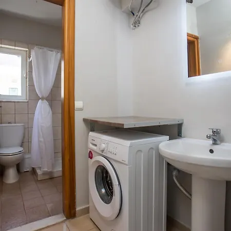 Downtown Horizon View * Rhodes City