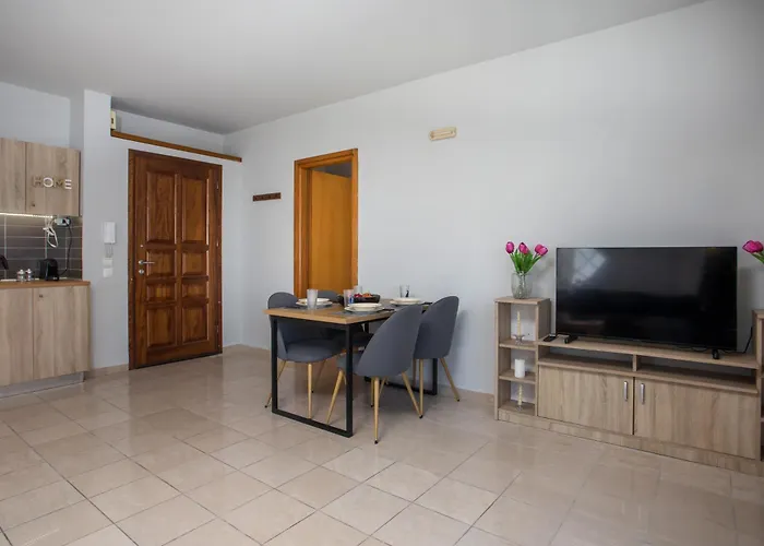 Downtown Horizon View Apartment