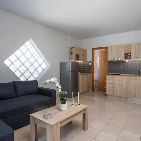 Downtown Horizon View * Rhodes City