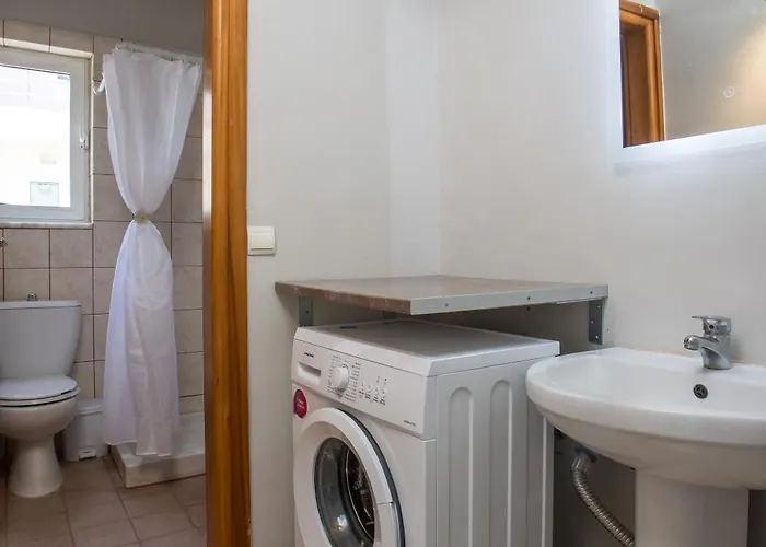 Downtown Horizon View * Rhodes City